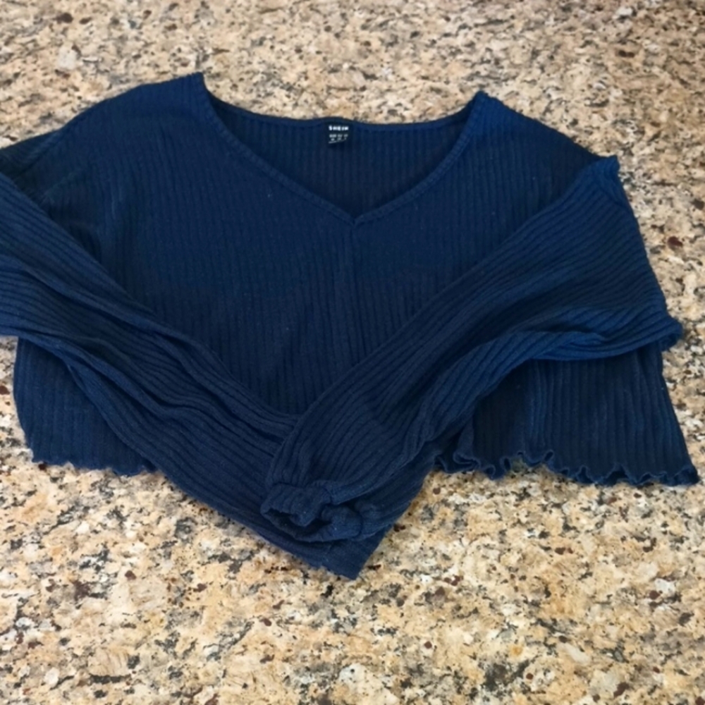 SHEIN Navy Blue Ribbed Crop Top
